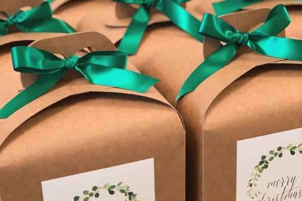 Christmas Hampers , Corporate Hampers , Staff Hampers , Employee reward Hampers ,Paddy Box ,Hampers Ireland Christmas Hampers , Corporate Hampers , Staff Hampers , Employee reward Hampers ,Paddy Box ,Hampers Ireland